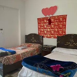 https://marhaba-guest-house-luxor.hotels-luxor-egypt.com