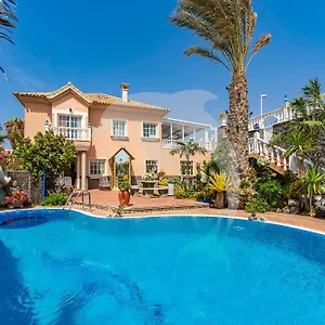 Los Delfines Apartmán